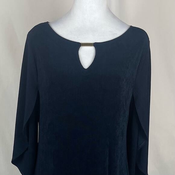 Chico’s Midnight Blue Travelers Non-Wrinkle Neutral Shift Dress NWOT Size 8 - Picture 3 of 13